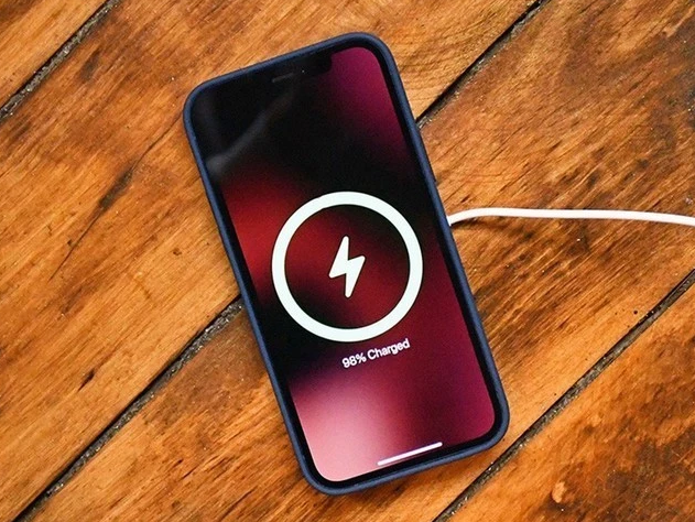 宁城苹果手机维修分享iPhone 12可以随便充电吗 